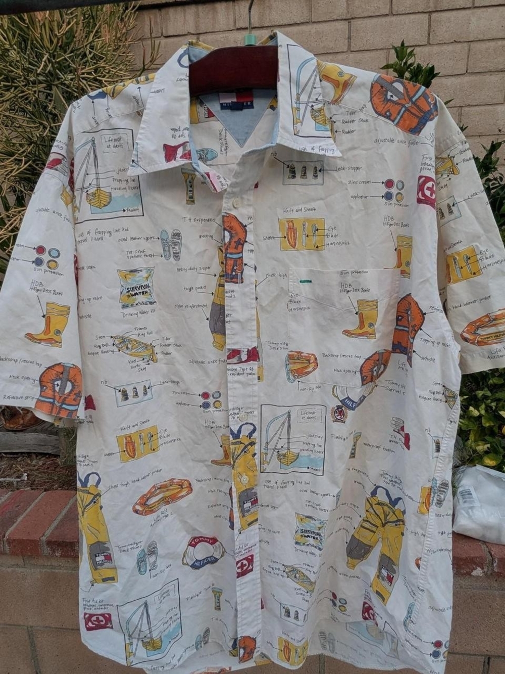 Tommy Hilfiger White Short-Sleeve Button-Down with Nautical Rescue Print